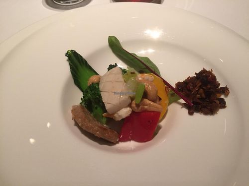 Fake meat and nuts at Cantonese en Ken Takase in Tokyo