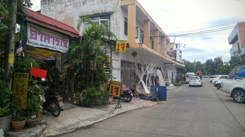 From outside, park in the background at Vegetarian Restaurant in Khon Kaen