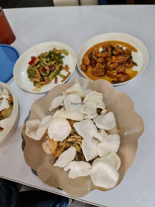 Lotek with side dishes at Lotek Naripan in Bandung