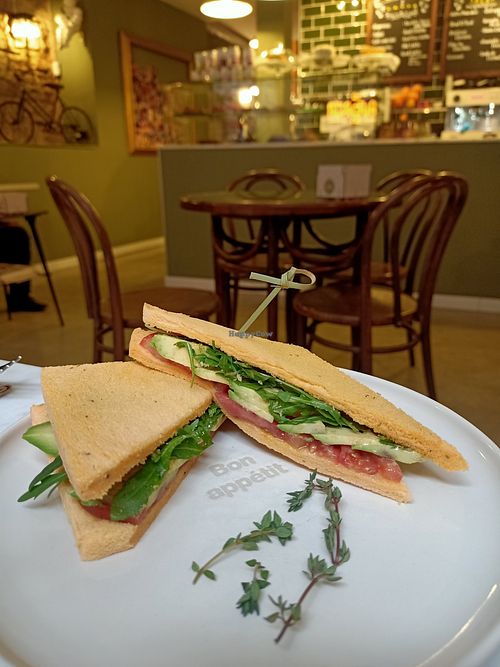  at La Favorita Café in Reus