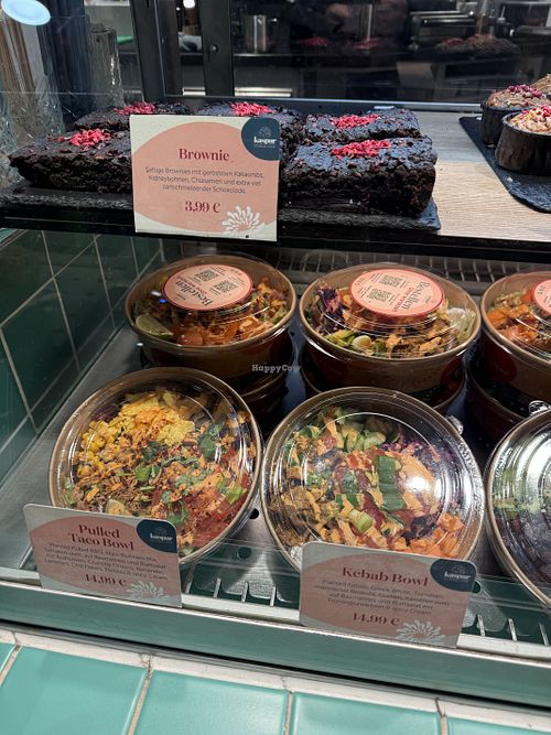 bowls  at Kaspar Schmauser  in Berlin