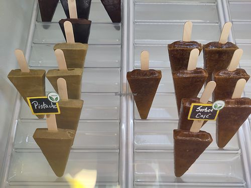 Only 3 Vegan flavours left  at the end of the afternoon at Toret in Brussels