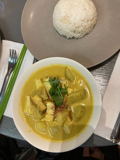 yellow curry at Bann Thai  in Vancouver
