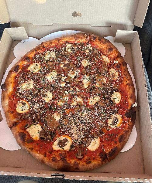 Vegan mushroom special at Dantini Pizza in Seattle