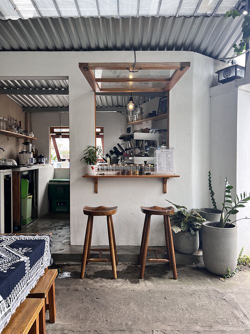 Lovely athmosphere  at Sunny Coffee Corner in Hoi An