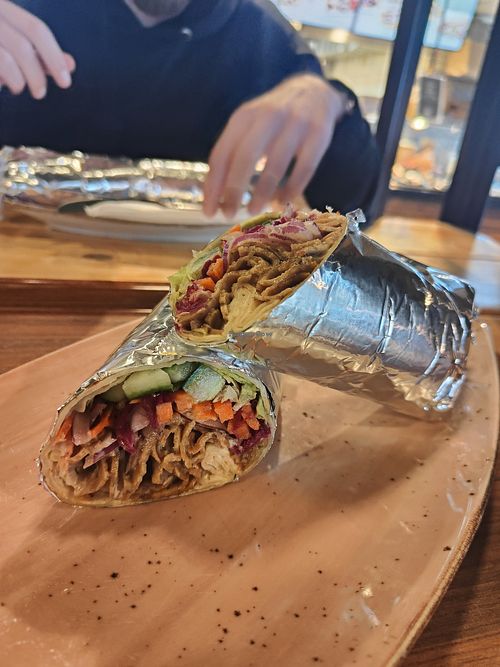 Vegab roll at Kebabfabriken in Oerebro