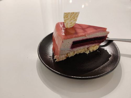 Cake selected! at Choco Deli Oy Rinteenkulma in Rovaniemi