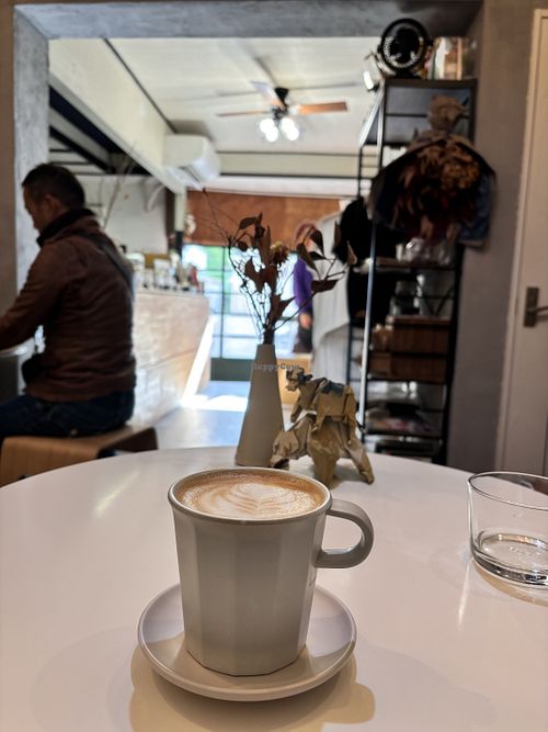 Oat latte   at Kuuhaku Coffee in Himeji