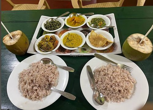 Delicious freshly made & authentic food at The Change Restaurant and Juice Bar in Mirissa