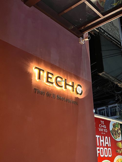 High quality thai food with vegan options  at Techo Vayo in Krabi