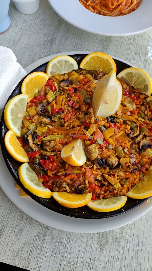 Paella vegetal at Puerto Blanco in Lanzarote