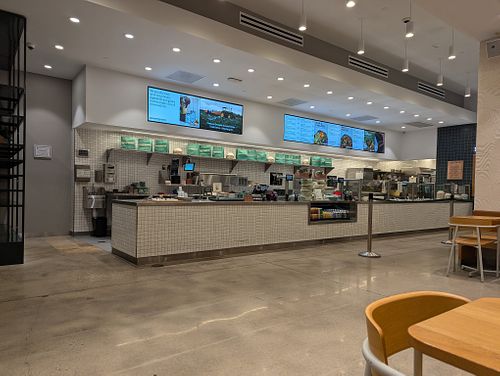 Interior at sweetgreen in Marlton