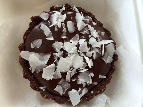 Raw chocolate coconut tart at Daily Green in Gainesville