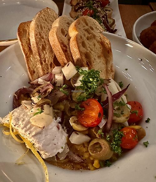   at Kosmopoliet in Bruges