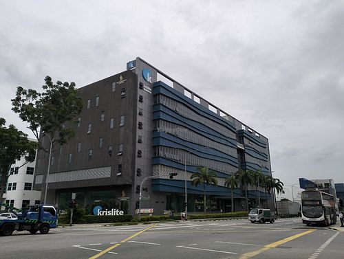  at Leafin Loyang in Central Singapore