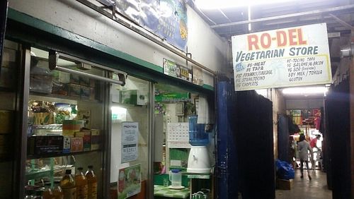shop front at Ro-Dhel Vegetarian in Olongapo City