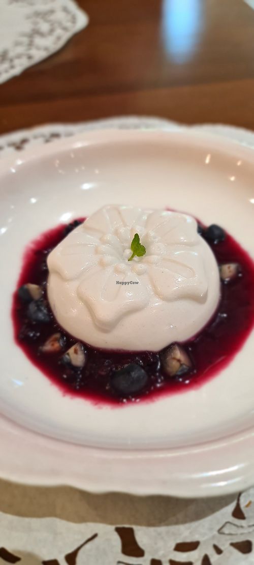 Coconut pudding (sugar free too) at Aamchee Cafe in Mumbai