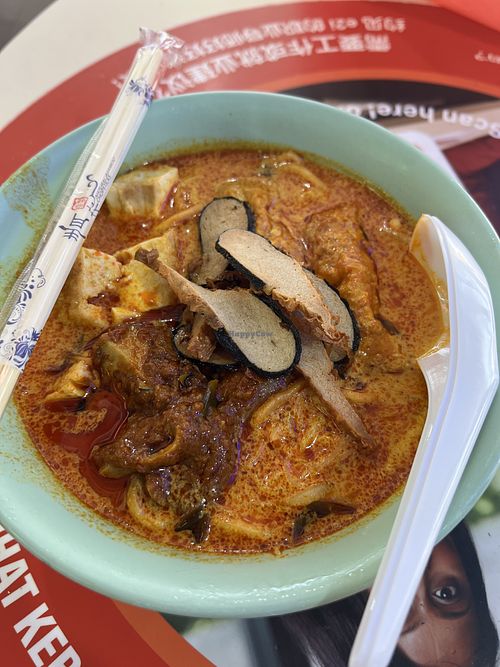 Curry noodles 9/10 love how much ingredients there is   at Old Long House Vegetarian in Central Singapore