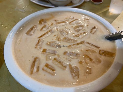  Reunion set- The desert curdled really fast like going to spoil  at Zhenyi Veggie Place 真一素食坊 in Northeast Singapore