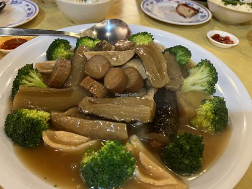 Reunion set - broccoli seafood platter- too bland  at Zhenyi Veggie Place 真一素食坊 in Northeast Singapore