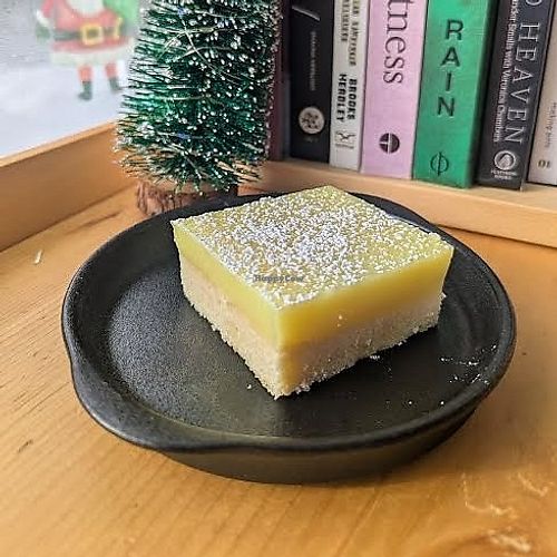 Lemon Square (GF) at Mâche Dining in Strathroy