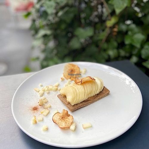 Menu du jour
Entrée Plat ou Plat Dessert 15 euros
Entrée Plat Dessert 19 euros

Réservez en ligne sur 42degres.com.

Retrouvez également ce menu sur Eatic, Deliveroo et Uber Ea at 42 Degrés in Paris