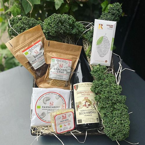 ✨Paniers Gourmands Végans✨

Dès aujourd'hui nous vous proposons des paniers gourmands (pour 1, 2 personnes ou personnalisables)

Vous pouvez commander via le site 42degres. at 42 Degrés in Paris