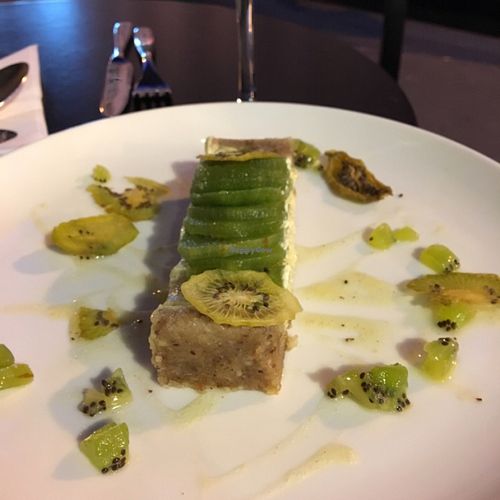 kiwiiii at 42 Degrés in Paris