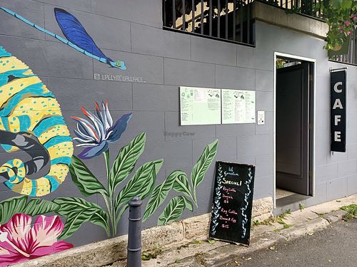 Down a little alleyway at Lil Garden Cafe in Paddington