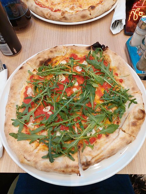 Vegan pizza made on request at Trattoria Buongiorno in Otopeni