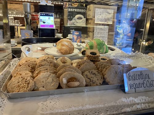 Vegan cookies  at La Caffetteria in Nerviano