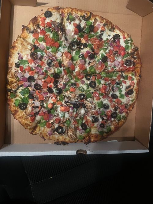 Curry Delight (vegan cheese) at Tandoori Pizza in San Jose