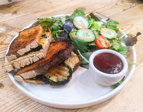 Croque du jardinier (vegan) at Le Pain Quotidien - Marais in Paris