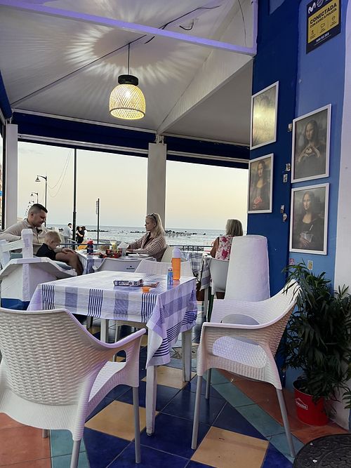 Terrasse #Veganuary at Monalisa Pizzeria Las Galletas Tenerife  in Tenerife