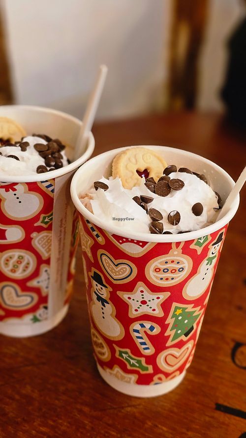 Vegan luxury hot chocolate at The Wigley Bush Cafe in Brentwood