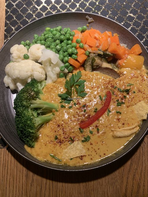 Linsen Dal (vegan)  at Torstuben in Tettnang