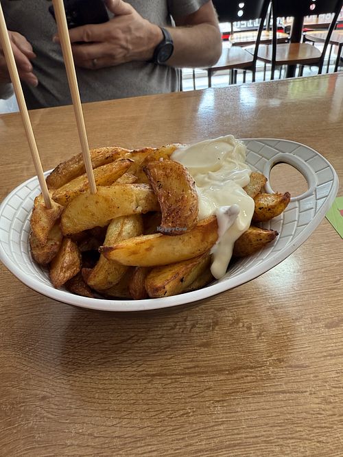 Fries with vegan mayonnaise   at Los Bocatas de Antonio in Murcia