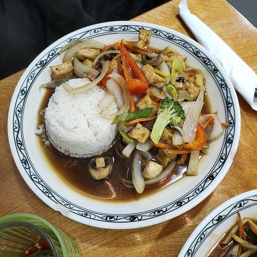 Pad med mamuang himmapan at Thai Imbiss in Cologne