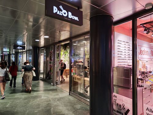 "Exterior" in underground mall at PazO Bowl in Luzern