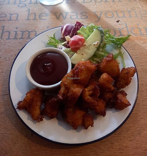 Bbq cauliflower wings at The Tinsmith in Dundee