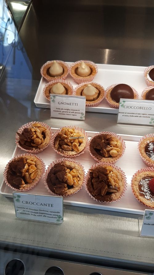 Pasticcini vegan alla pasticceria Debiasi at Pasticceria Debiasi in Mori