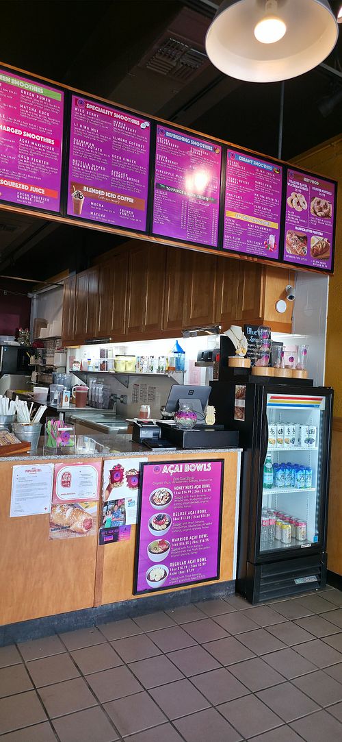 Inside at Warrior Açaí in Kailua