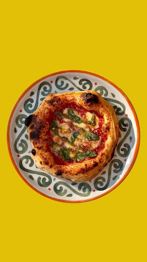 Margherita pizza, can be made vegan at San Pizzerino in Novi Sad