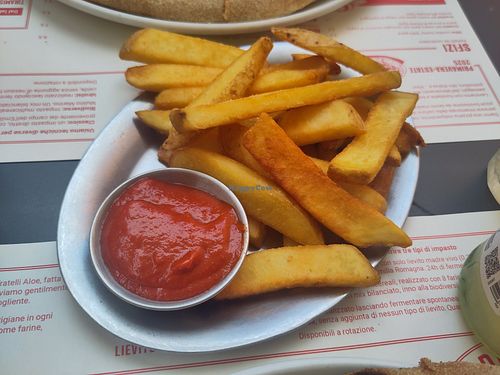 Patate Fritte at Berberè Pizzeria Porta Saragozza in Bologna