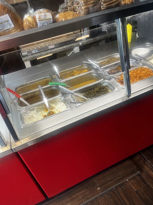 Quick serve  at Caribbean Shack in Orlando