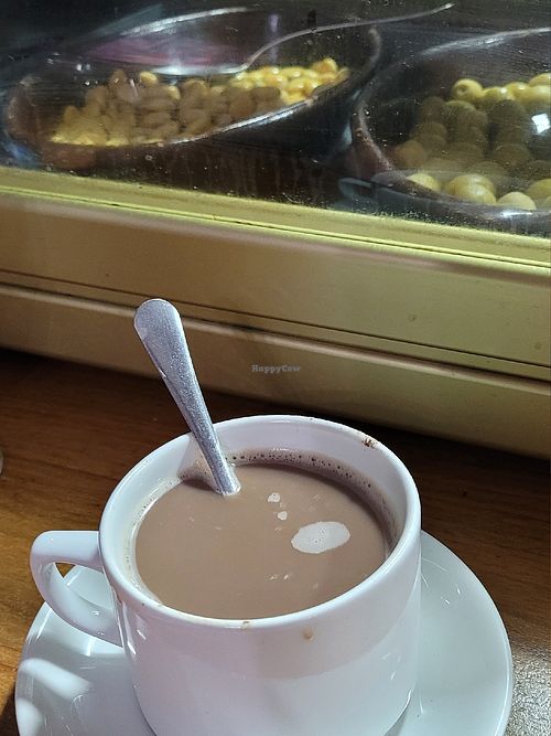 Chocolate caliente con leche de almendras at La Casa del Cura in Salamanca