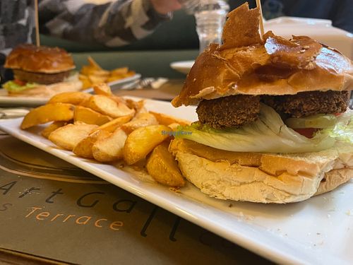 falafel burger at Kaffa Miro in Istanbul