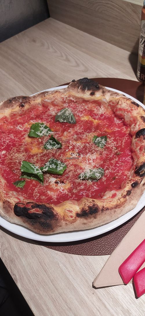  at Henri's Pizza by Sapori in Grumello Del Monte