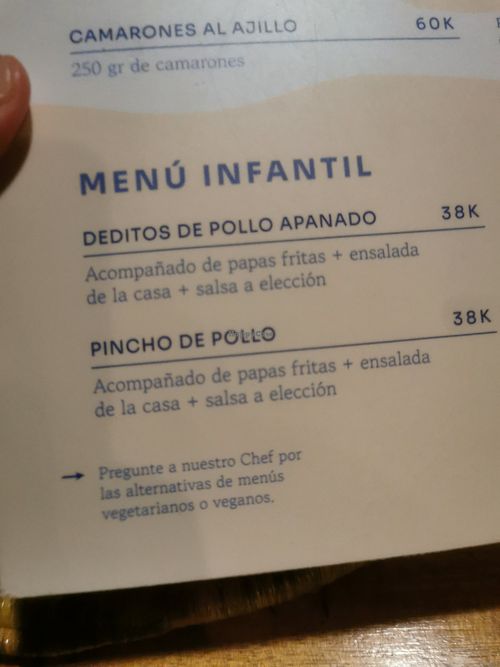Ask the chef for vegan vegetarian options at Múcura Club Hotel in Mucura Island
