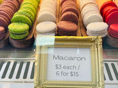Macarons #Veganuary at ID-eclair in Pasadena